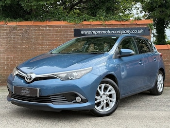 Used Toyota Auris 2017 for sale - 79574411: Photo