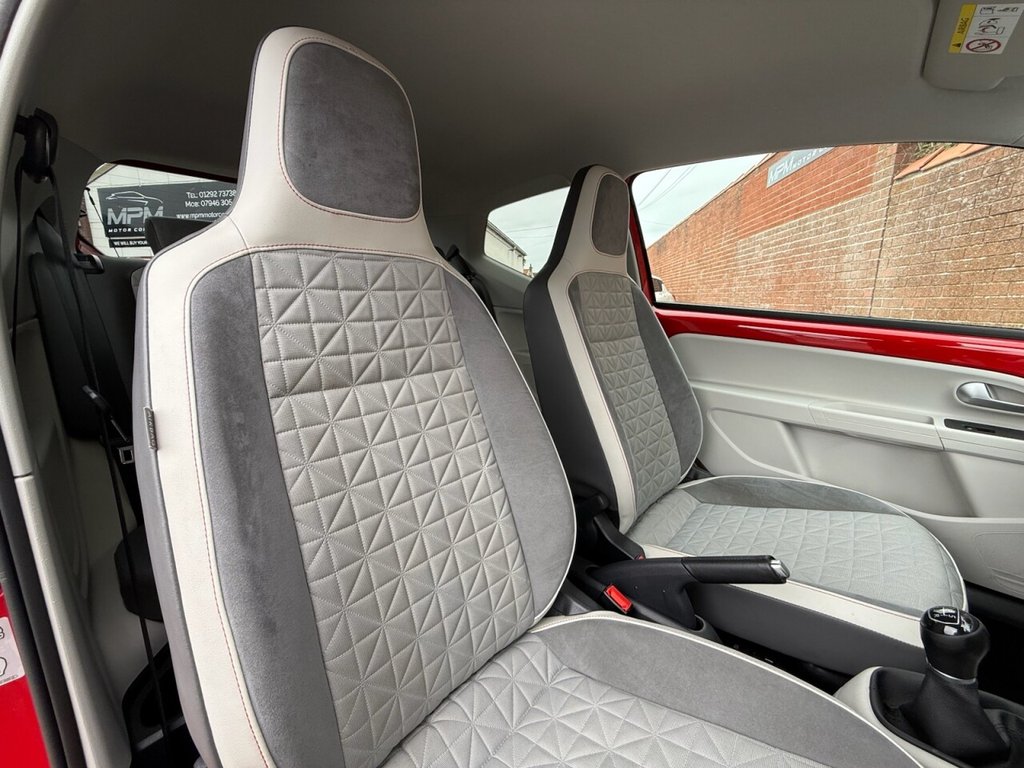 Used Volkswagen up! 2018 for sale - 76631937: Photo 10