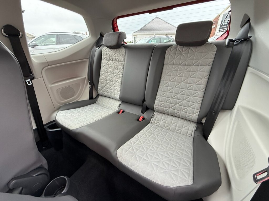 Used Volkswagen up! 2018 for sale - 76631937: Photo 16