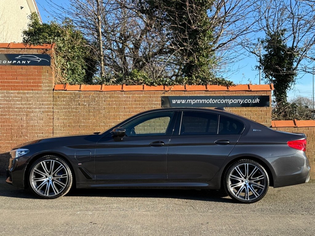 Used BMW 5 Series 2018 for sale - 77452200: Photo 4