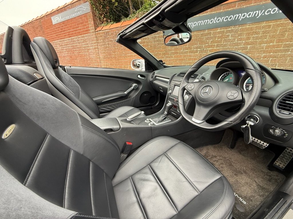 Used Mercedes-Benz SLK 2008 for sale - 76631995: Photo 10