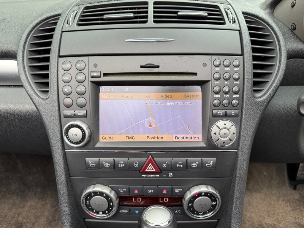 Used Mercedes-Benz SLK 2008 for sale - 76631995: Photo 12