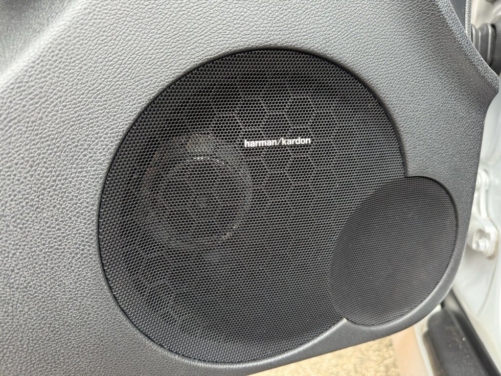 Used Mercedes-Benz SLK 2008 for sale - 76631995: Photo 16