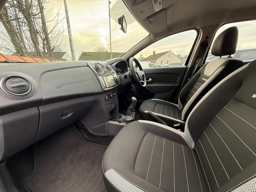 Used Dacia Sandero Stepway 2018 for sale - 76821045: Photo 13