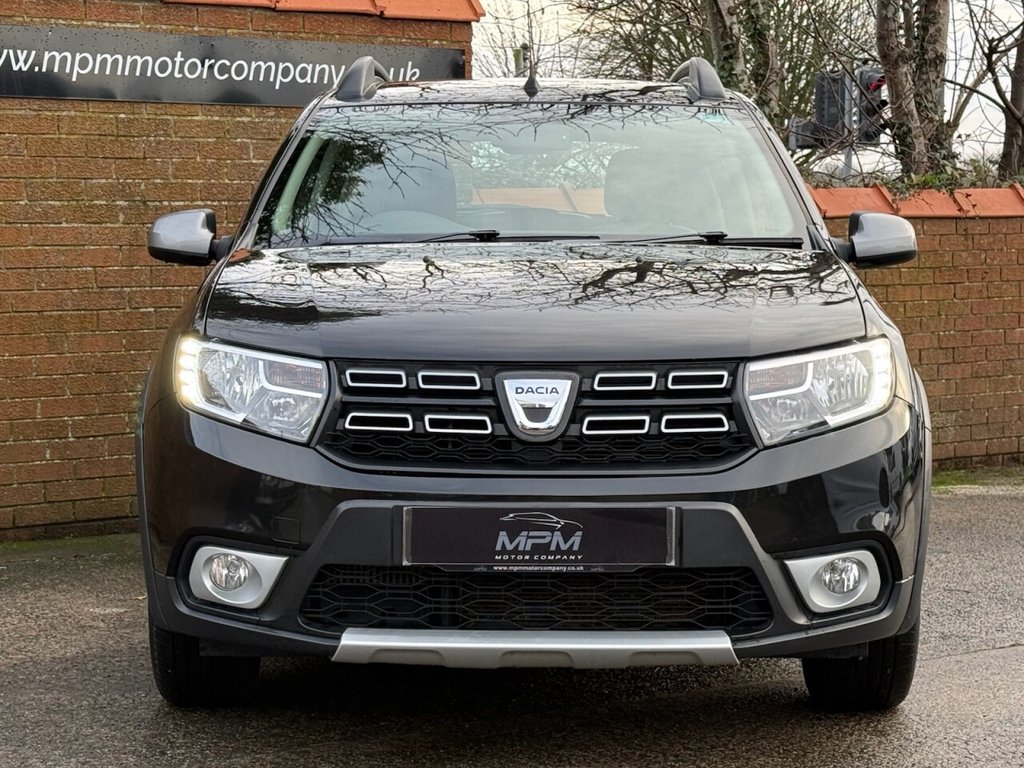 Used Dacia Sandero Stepway 2018 for sale - 76821045: Photo 7