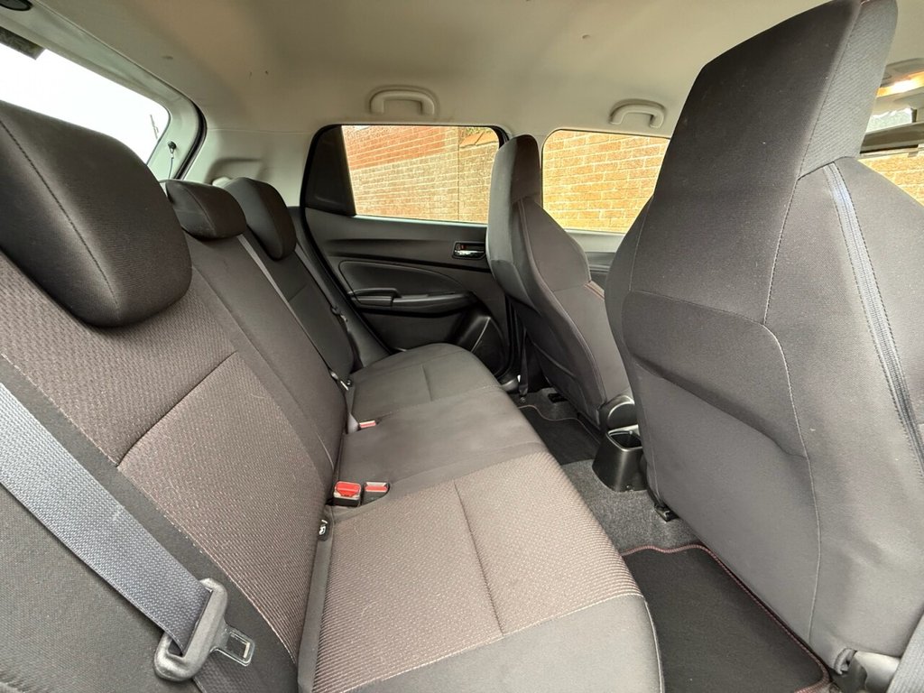 Used Suzuki Swift 2018 for sale - 76631897: Photo 12