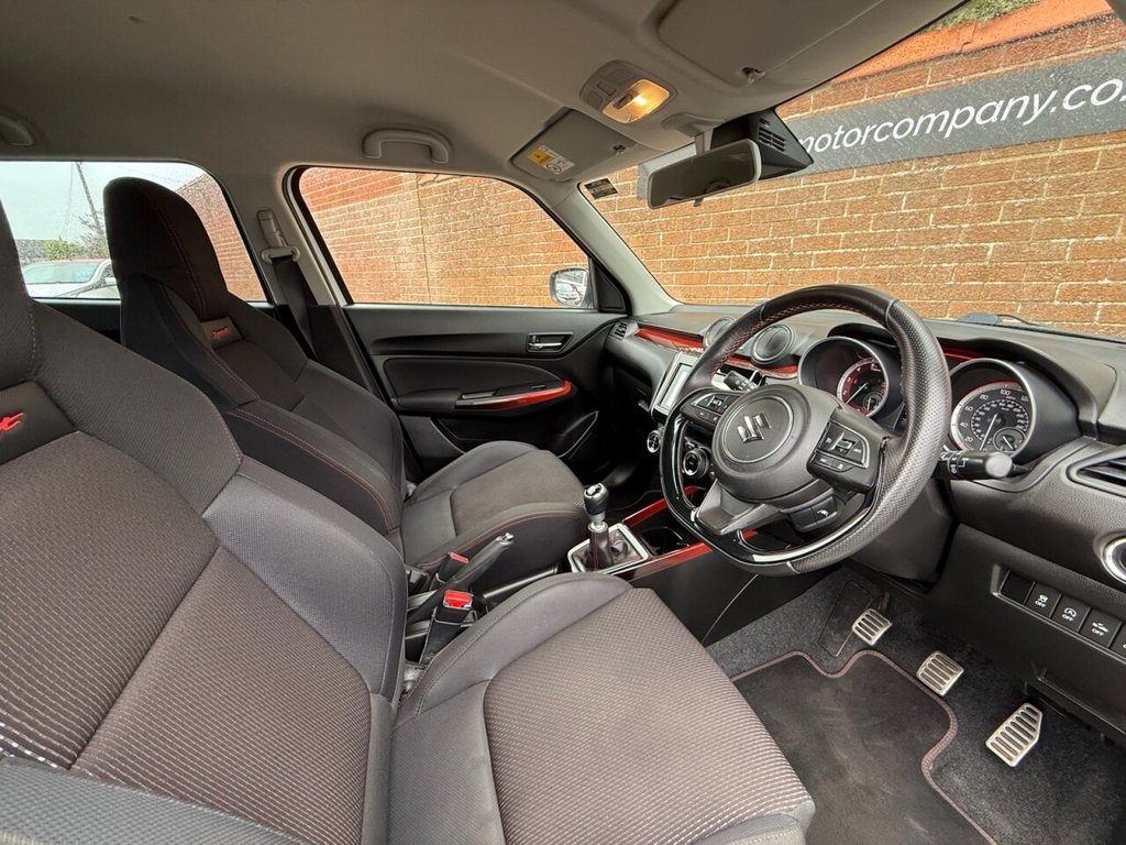 Used Suzuki Swift 2018 for sale - 76631897: Photo 9