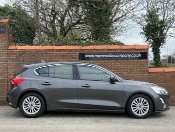 Used Ford Focus 2019 for sale - 77953225: Photo