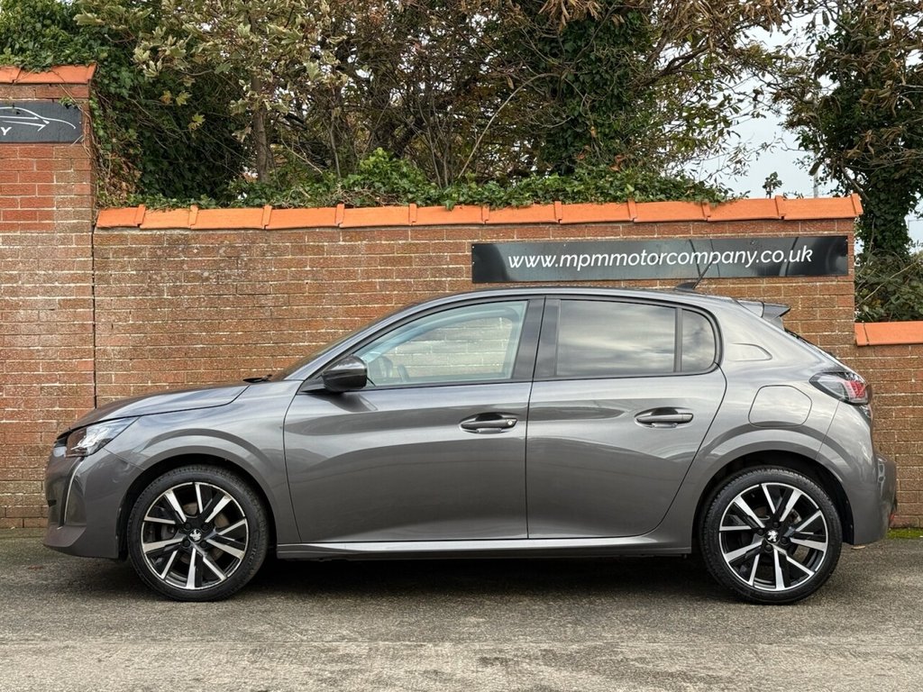 Used Peugeot 208 2020 for sale - 76631942: Photo 4