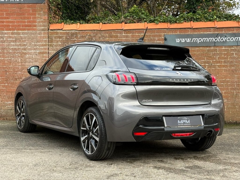 Used Peugeot 208 2020 for sale - 76631942: Photo 6