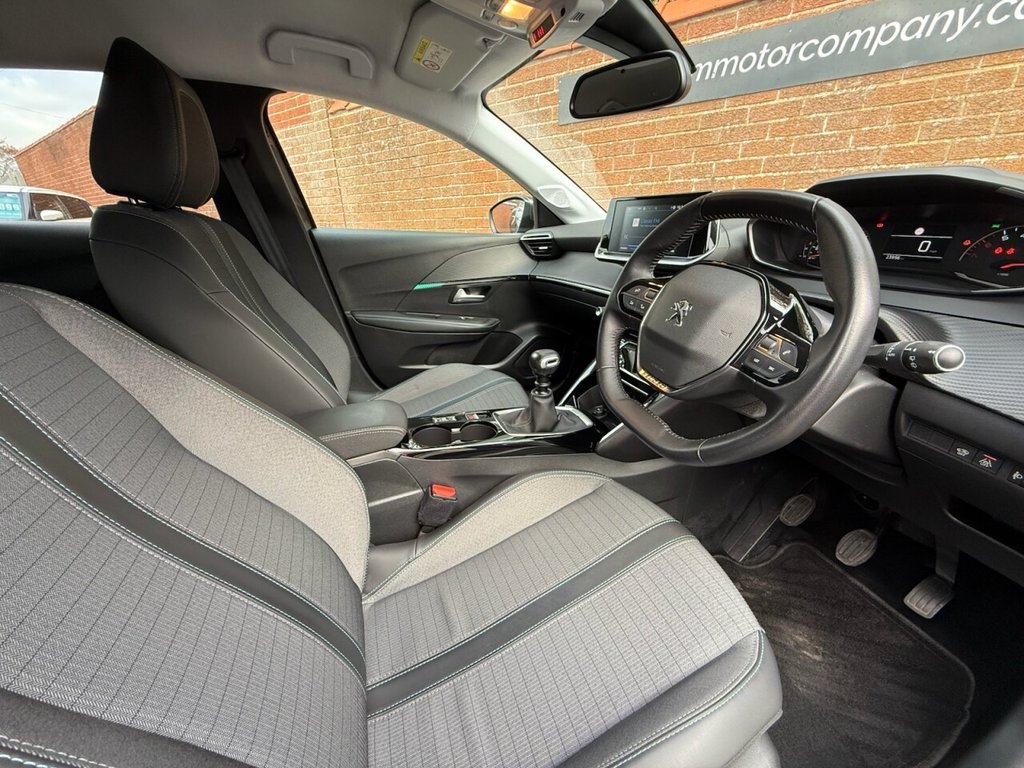 Used Peugeot 208 2020 for sale - 76631942: Photo 9