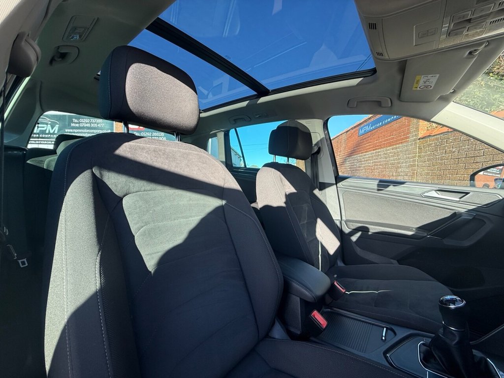 Used Volkswagen Tiguan 2017 for sale - 77498986: Photo 10