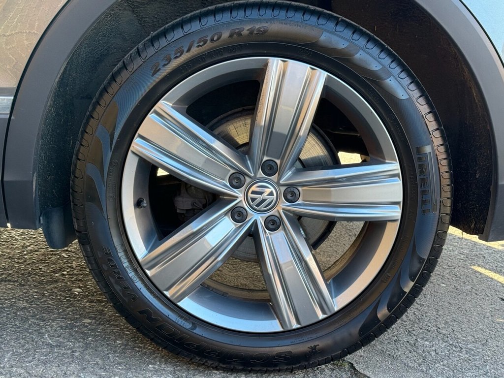 Used Volkswagen Tiguan 2017 for sale - 77498986: Photo 17