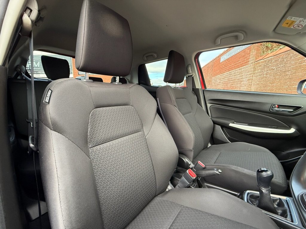 Used Suzuki Swift 2018 for sale - 76631901: Photo 10