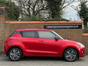 Used Suzuki Swift 2018 for sale - 76631901: Photo