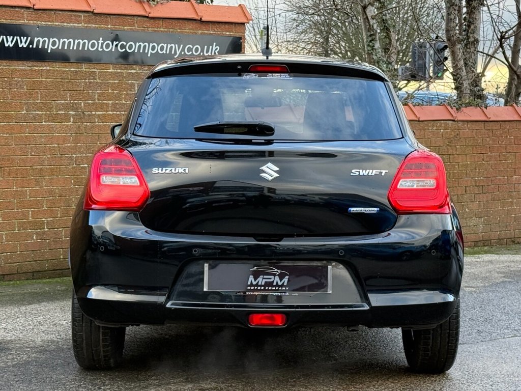 Used Suzuki Swift 2022 for sale - 76821050: Photo 8