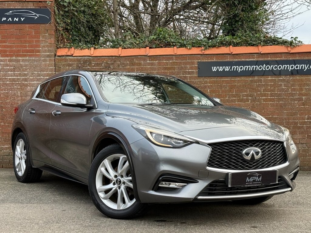 Used Infiniti Q30 2017 for sale - 76631687: Photo 1