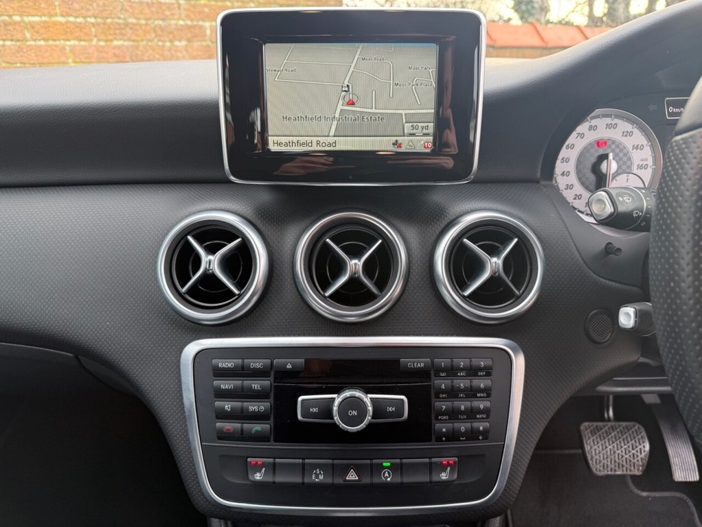 Used Mercedes-Benz A-Class 2015 for sale - 77133085: Photo 11