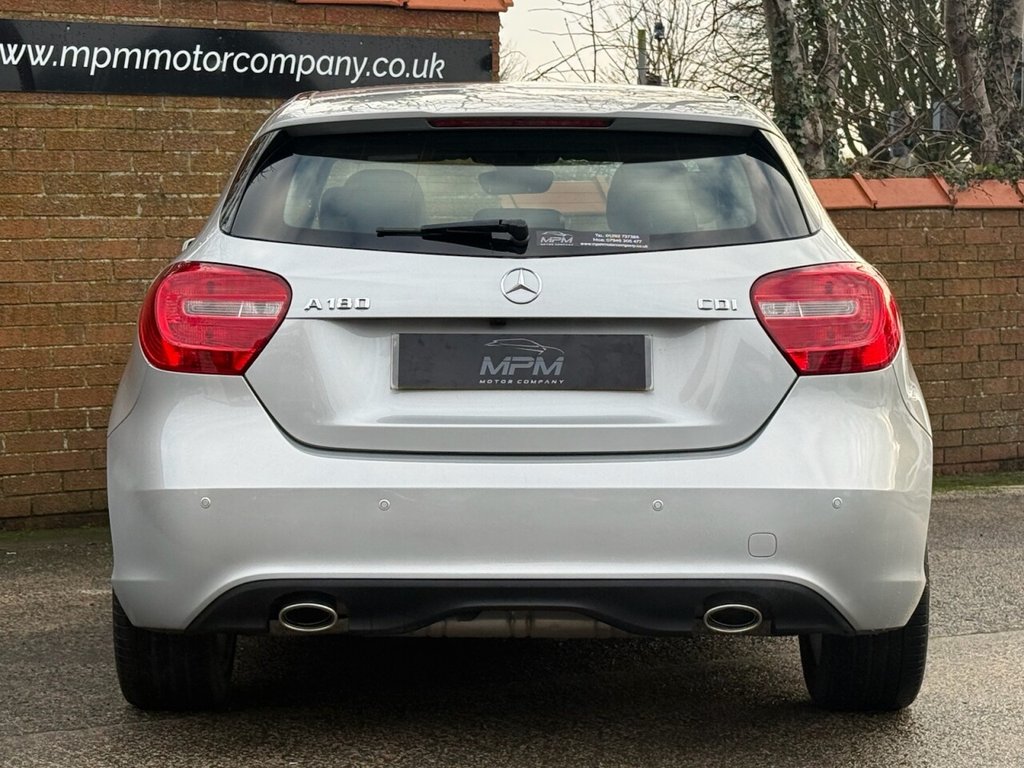 Used Mercedes-Benz A-Class 2015 for sale - 77133085: Photo 8