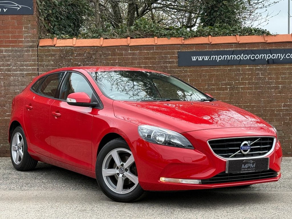 Used Volvo V40 2015 for sale - 78199941: Photo 1