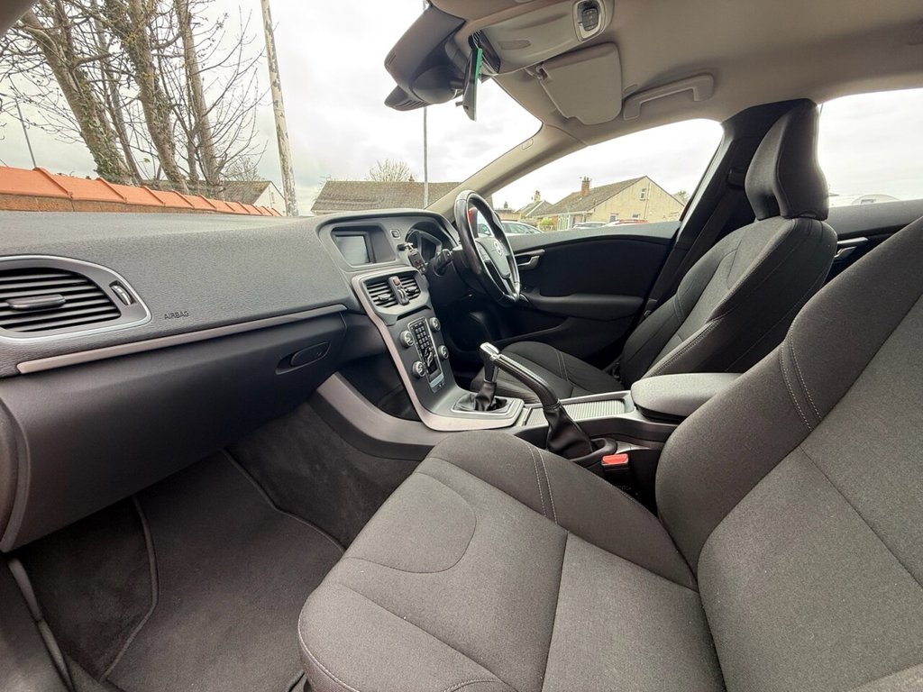 Used Volvo V40 2015 for sale - 78199941: Photo 13