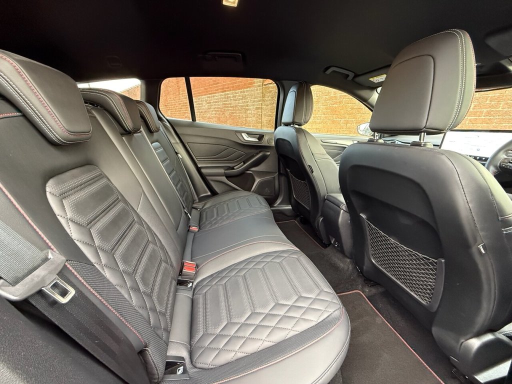 Used Ford Focus 2022 for sale - 76632005: Photo 12