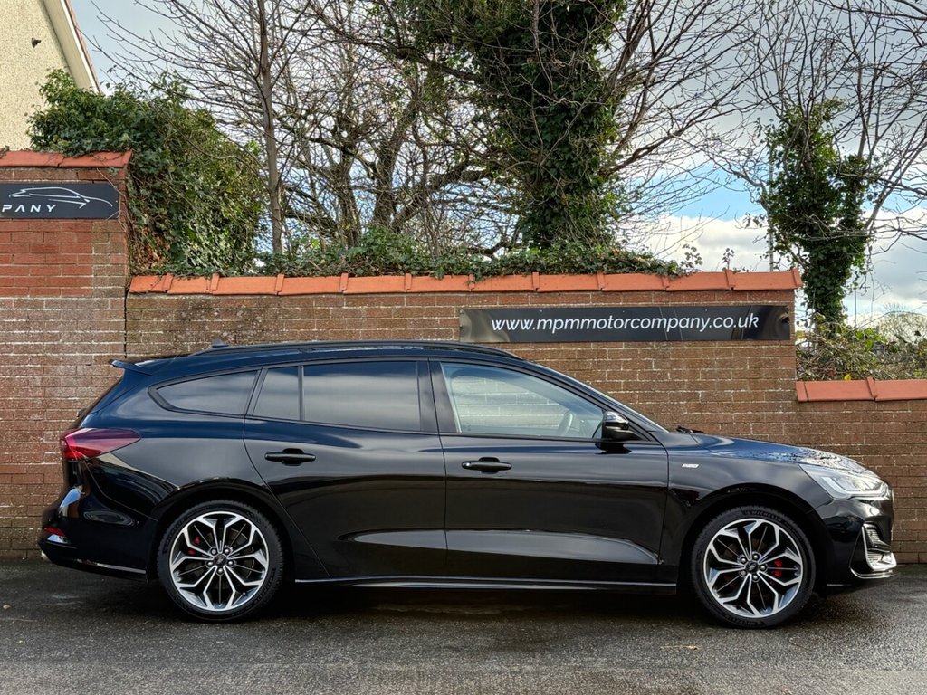 Used Ford Focus 2022 for sale - 76632005: Photo 3