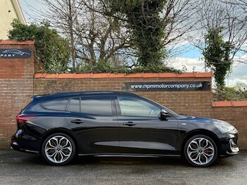 Used Ford Focus 2022 for sale - 76632005: Photo