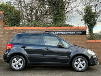 Used Suzuki SX4 2014 for sale - 76631693: Photo