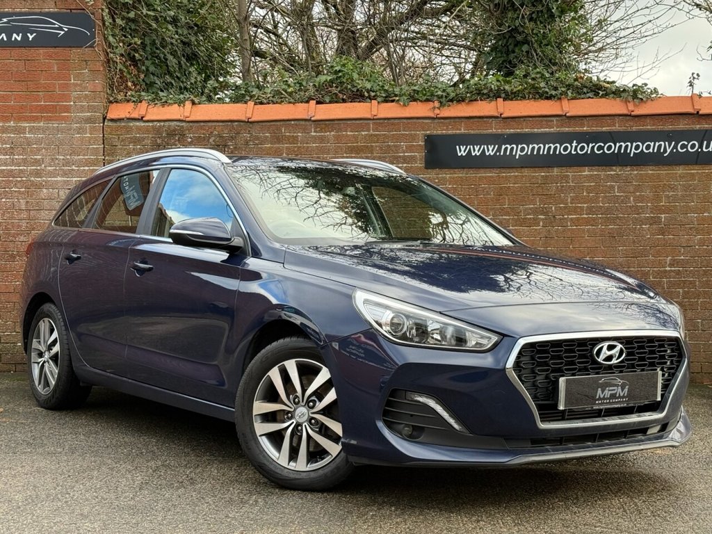 Used Hyundai i30 2018 for sale - 76631751: Photo 1