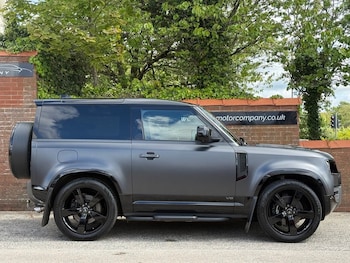 Used Land Rover Defender 2022 for sale - 78372803: Photo