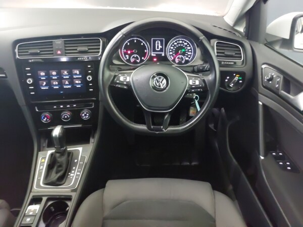 Used Volkswagen Golf 2018 for sale - 76213062: Photo 7