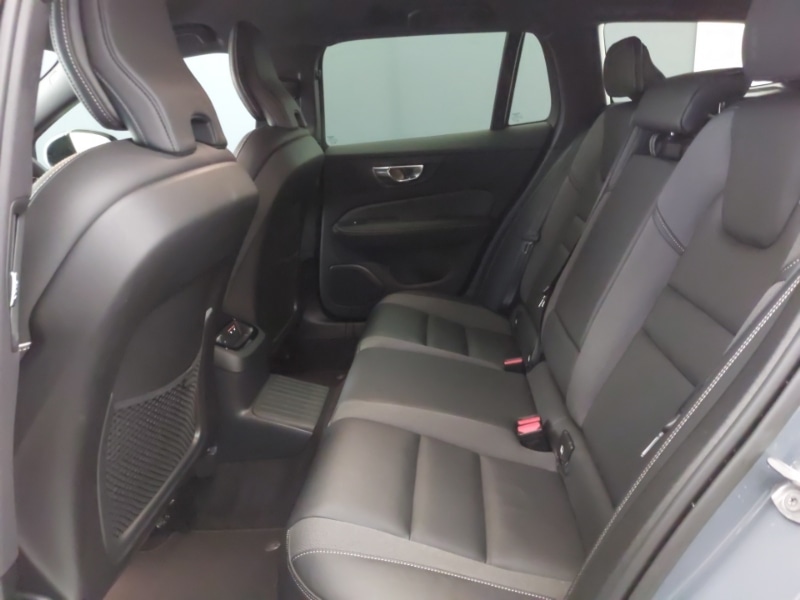 Used Volvo V60 2022 for sale - 77034806: Photo 6