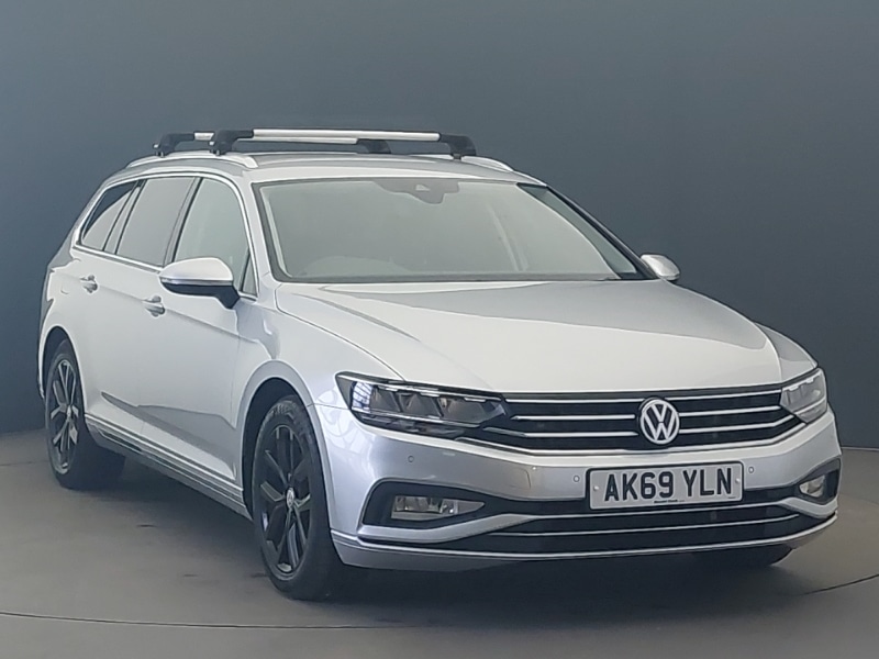 Used Volkswagen Passat 2019 for sale - 77141156: Photo 1