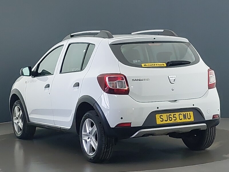 Used Dacia Sandero Stepway 2015 for sale - 77329601: Photo 3