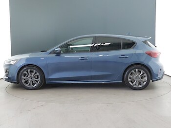 Used Ford Focus 2022 for sale - 78439912: Photo