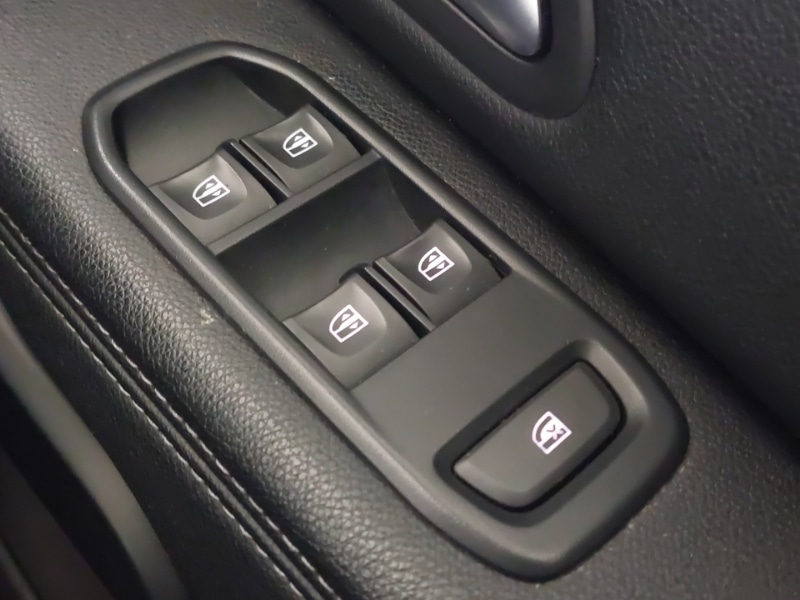 Used Dacia Duster 2021 for sale - 76982998: Photo 18