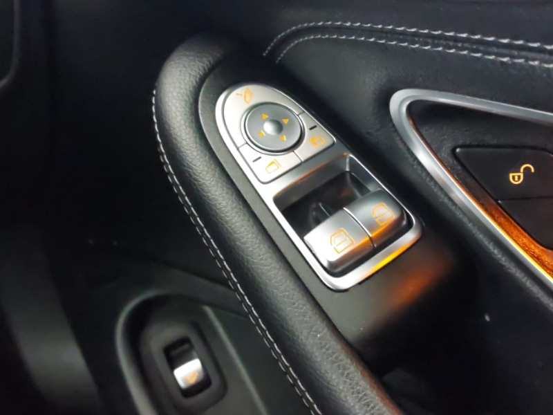 Used Mercedes-Benz C Class 2019 for sale - 76602303: Photo 18