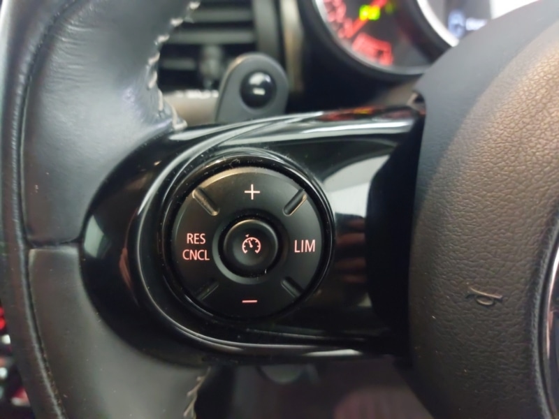 Used MINI Hatch 2019 for sale - 76932385: Photo 12