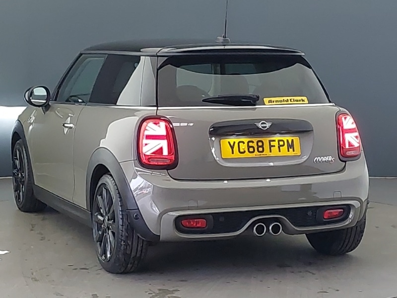 Used MINI Hatch 2019 for sale - 76932385: Photo 3