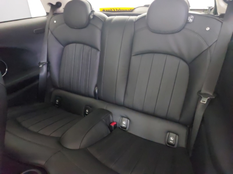 Used MINI Hatch 2019 for sale - 76932385: Photo 6