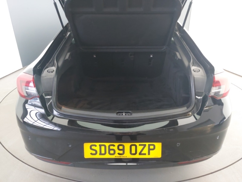 Used Vauxhall Insignia 2019 for sale - 76822331: Photo 8