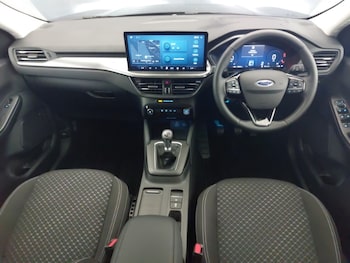 Used Ford Kuga 2025 for sale - 76145154: Photo 2