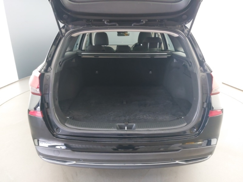 Used Hyundai i30 2022 for sale - 77987707: Photo 8