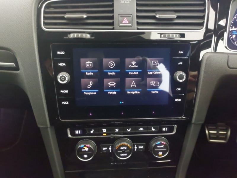 Used Volkswagen Golf 2018 for sale - 76493068: Photo 10