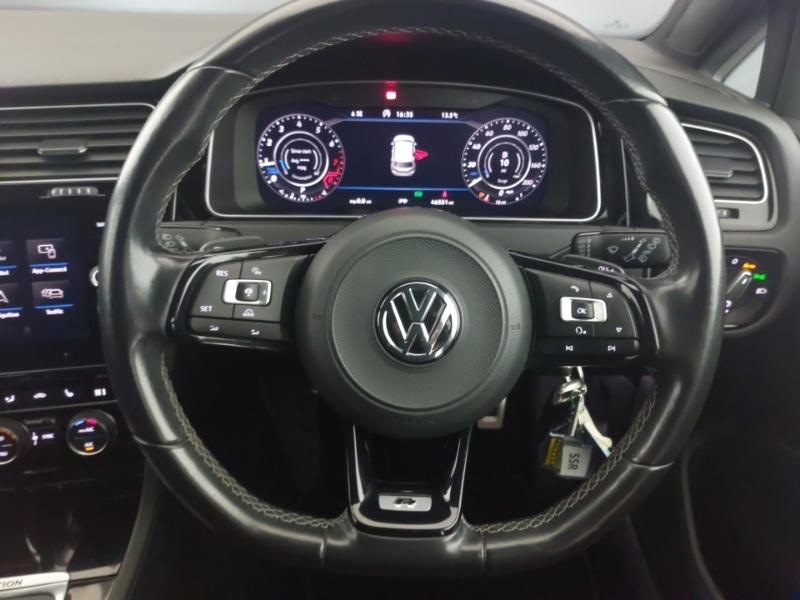 Used Volkswagen Golf 2018 for sale - 76493068: Photo 11