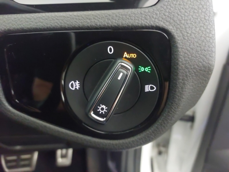 Used Volkswagen Golf 2018 for sale - 76493068: Photo 14