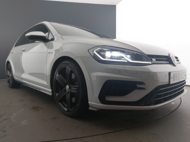 Used Volkswagen Golf 2018 for sale - 76493068: Photo 9