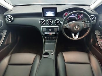 Used Mercedes-Benz A-Class 2017 for sale - 76983000: Photo