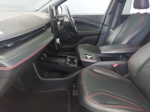 Used Ford Mustang Mach-E 2021 for sale - 76150982: Photo 5